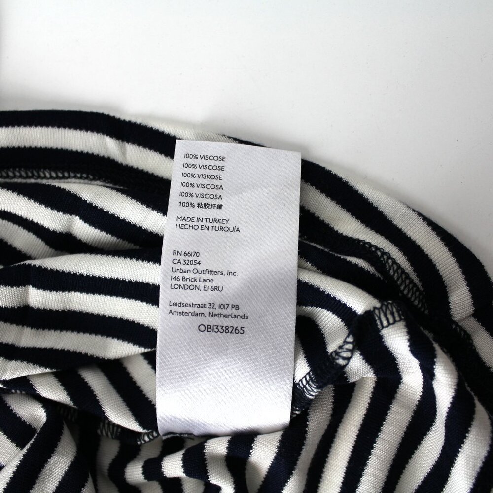 Anthropologie Maeve Knit V-Neck Racerback Striped Navy Tank Top size XS - Picture 8 of 10